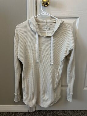 Abercrombie & Fitch Off-White Waffle Knit Hoodie - Size Small